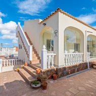 Resale - Villa -
Torrevieja - Los Balcones