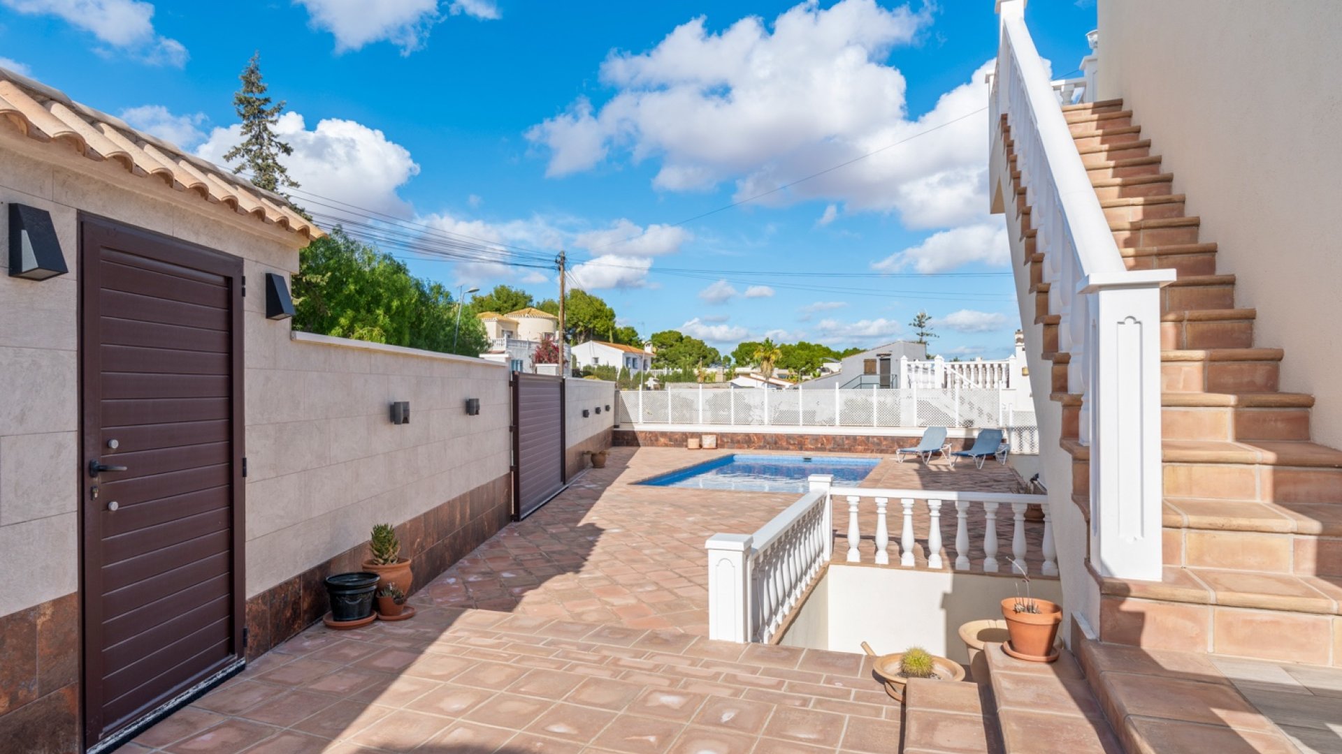 Resale - Villa -
Torrevieja - Los Balcones