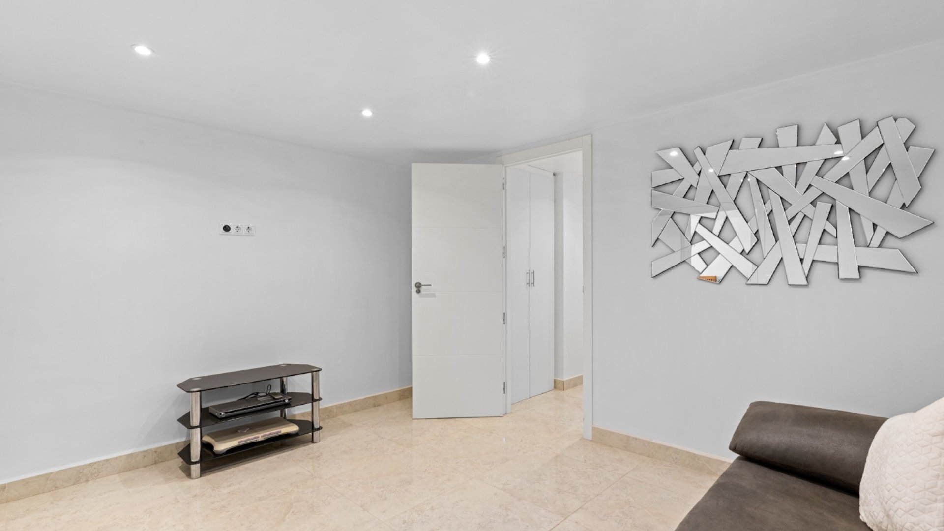 Resale - Villa -
Torrevieja - Los Balcones