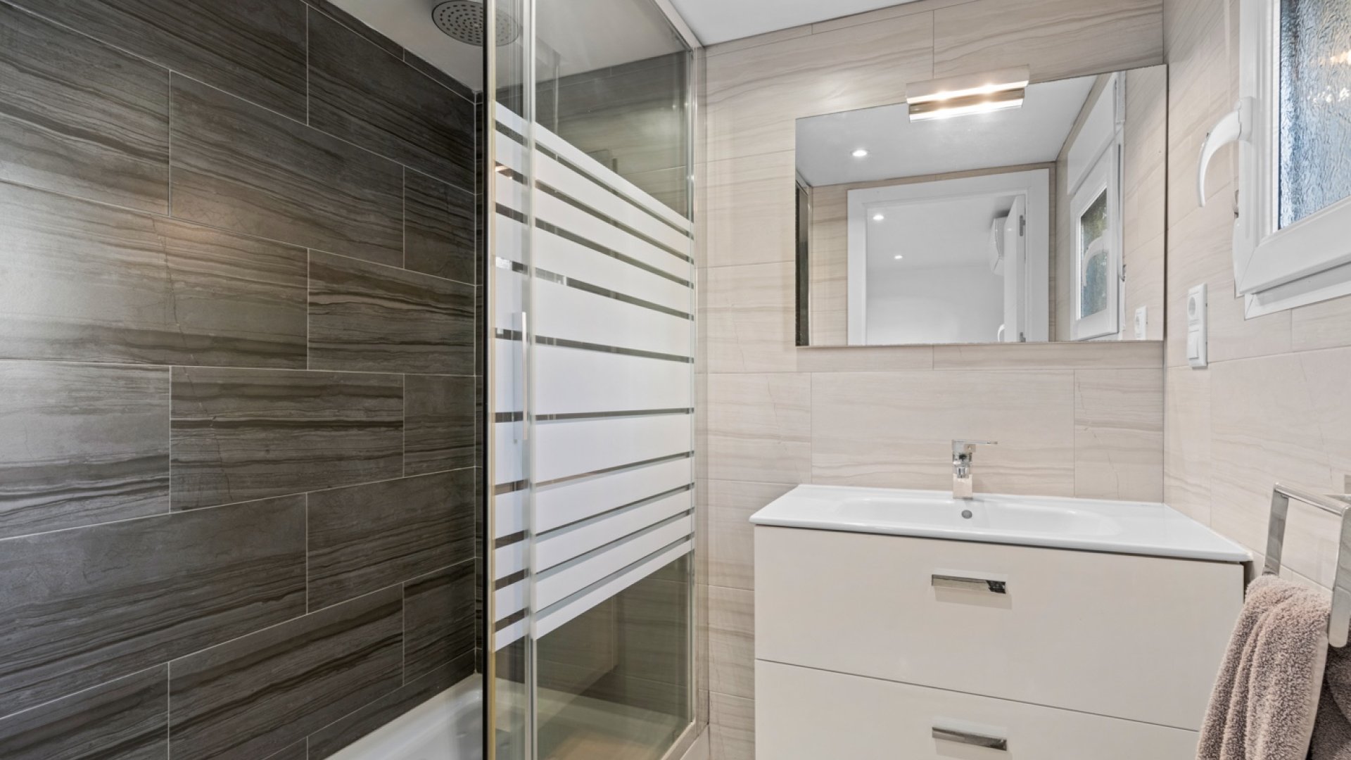 Resale - Villa -
Torrevieja - Los Balcones