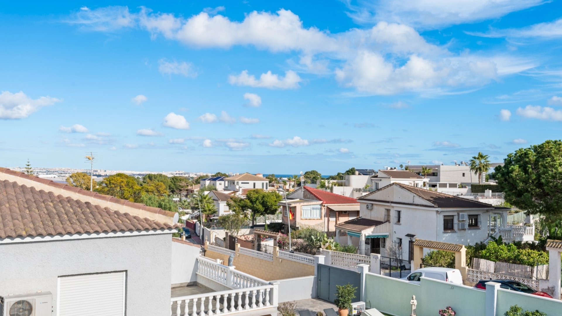 Resale - Villa -
Torrevieja - Los Balcones