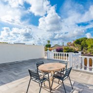 Resale - Villa -
Torrevieja - Los Balcones