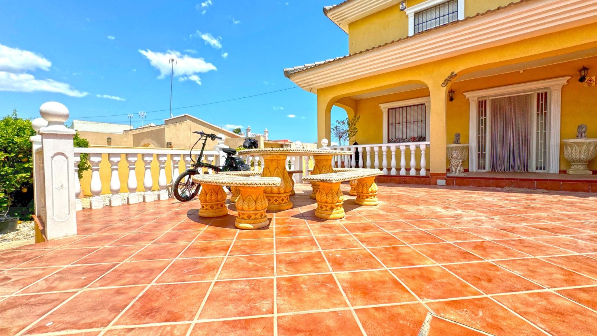 Resale - Villa -
Torrevieja - Los Balcones