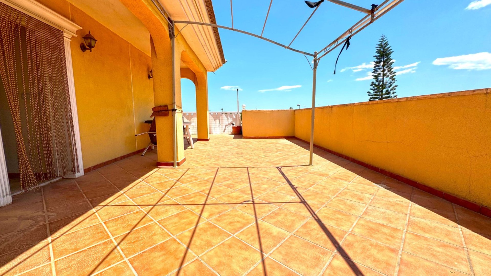 Resale - Villa -
Torrevieja - Los Balcones