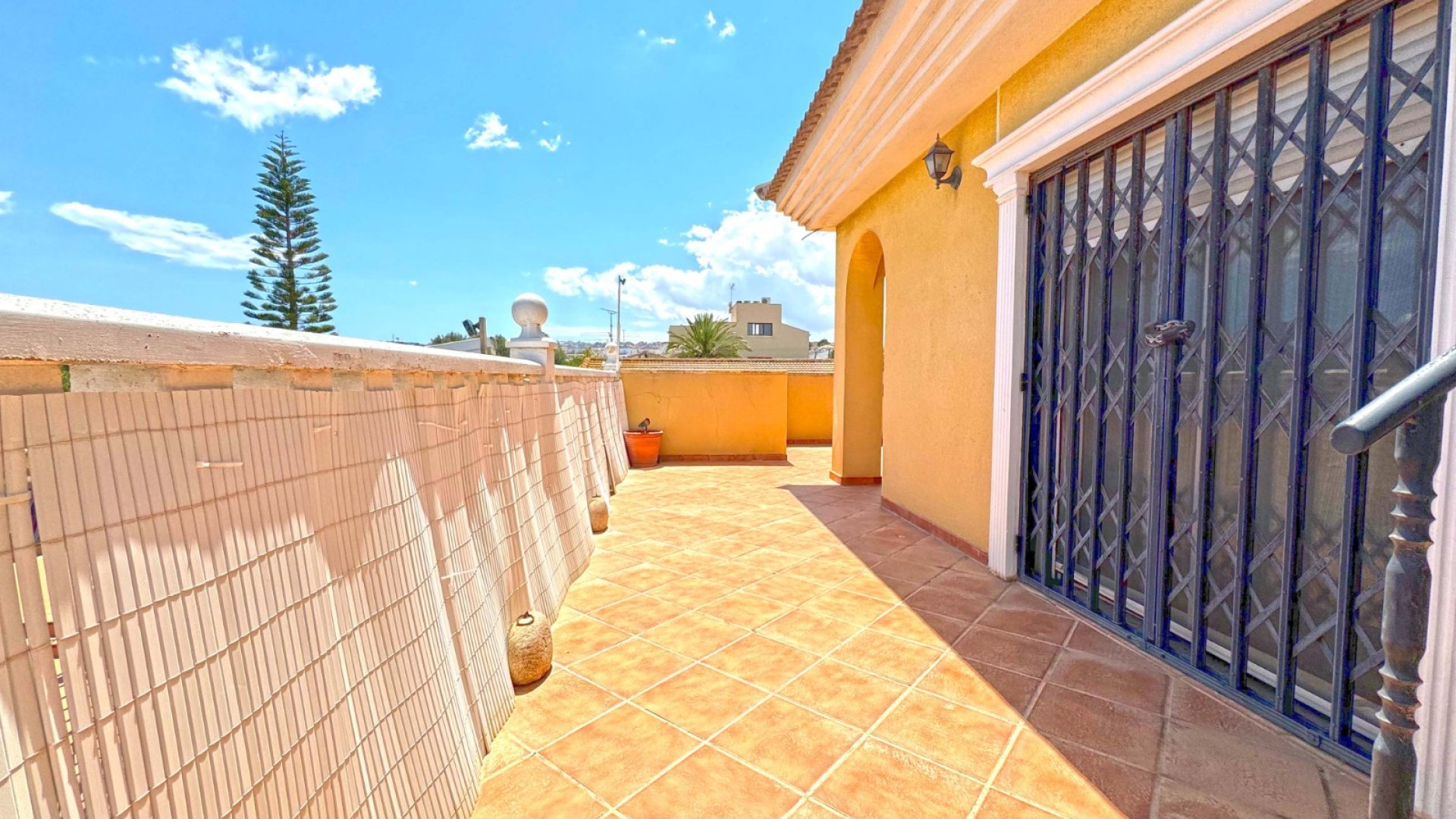 Resale - Villa -
Torrevieja - Los Balcones