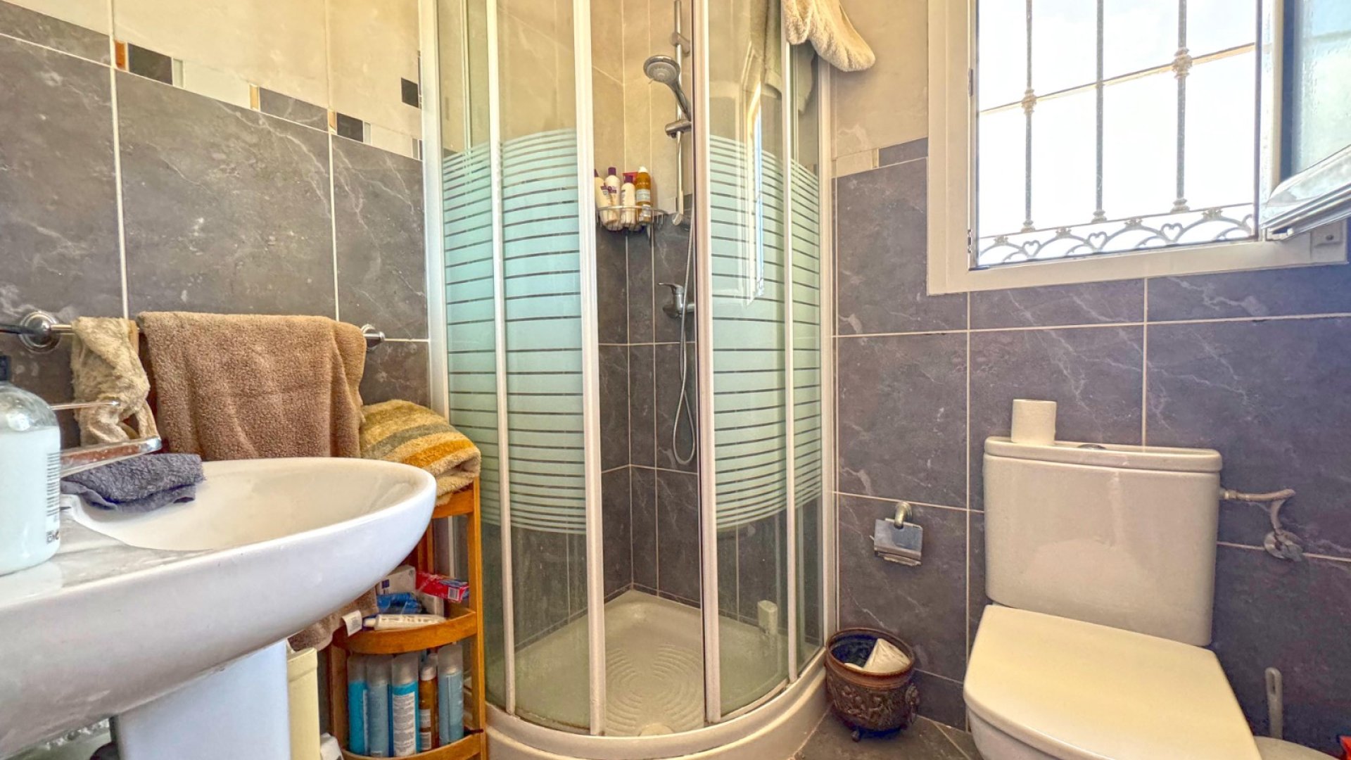 Resale - Villa -
Torrevieja - Los Balcones