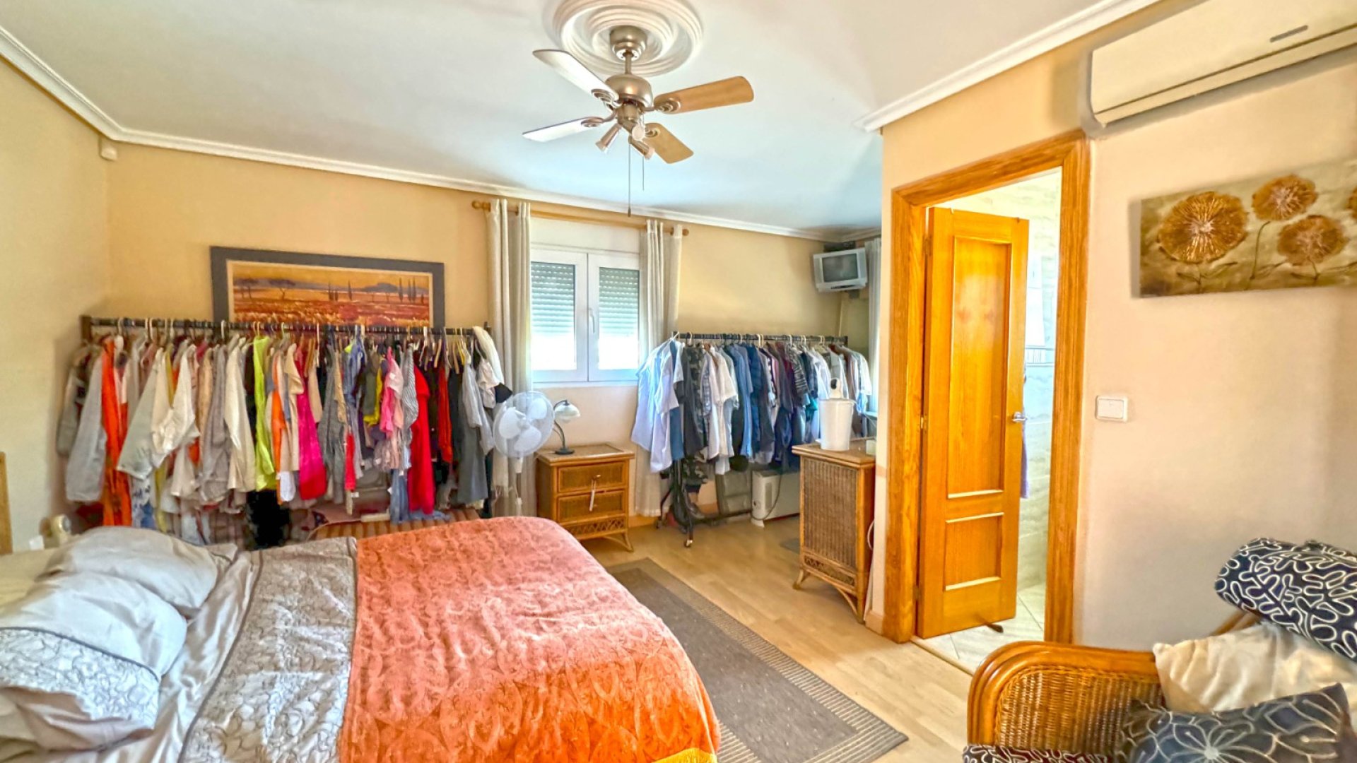 Resale - Villa -
Torrevieja - Los Balcones