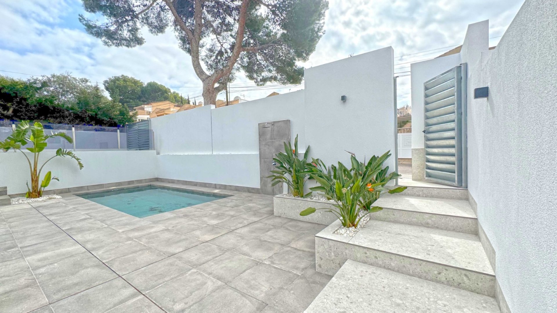 Resale - Villa -
Torrevieja - Los Balcones