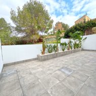 Resale - Villa -
Torrevieja - Los Balcones