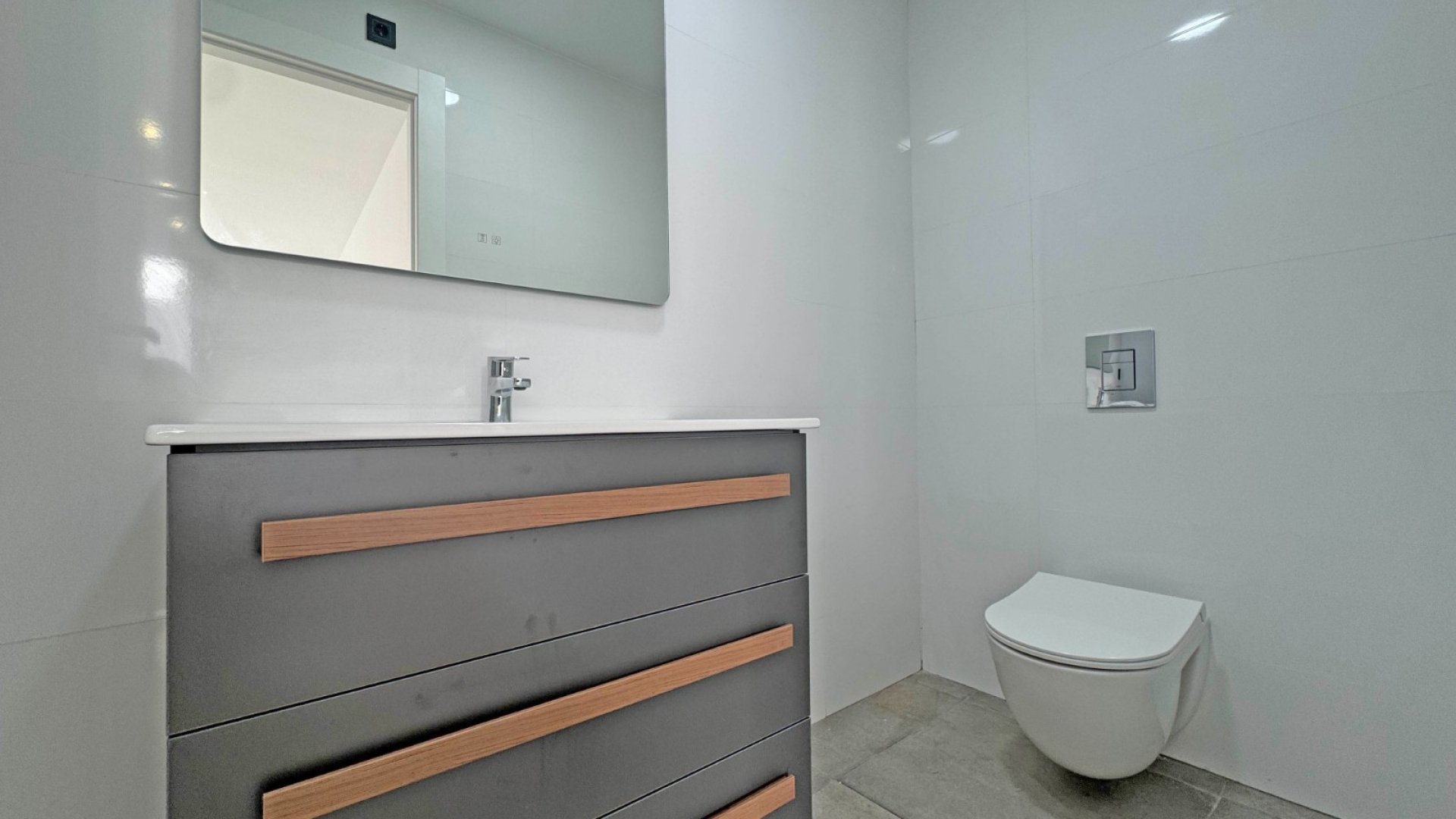 Resale - Villa -
Torrevieja - Los Balcones