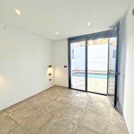 Resale - Villa -
Torrevieja - Los Balcones