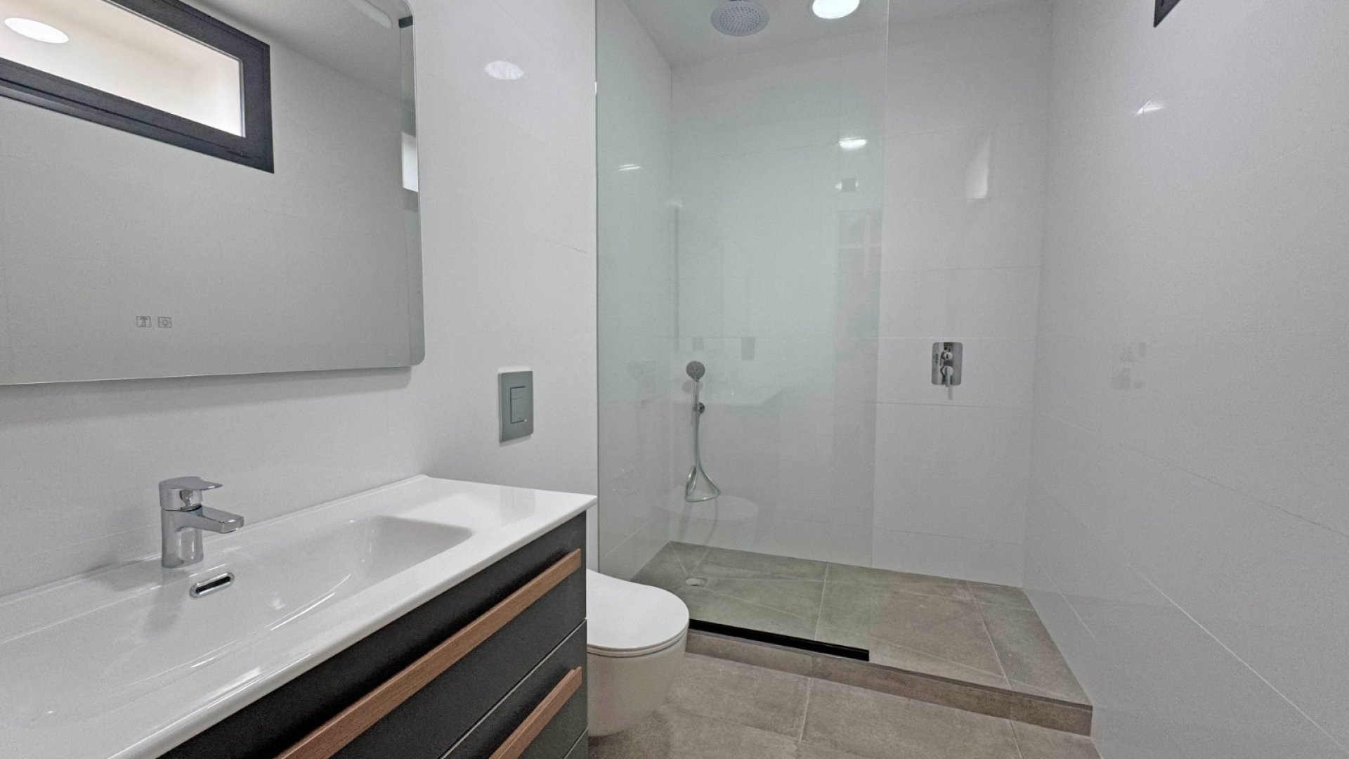 Resale - Villa -
Torrevieja - Los Balcones