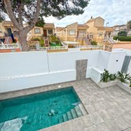 Resale - Villa -
Torrevieja - Los Balcones