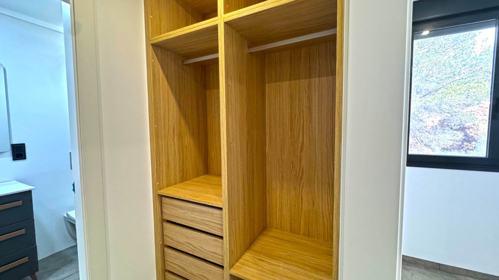 Resale - Villa -
Torrevieja - Los Balcones