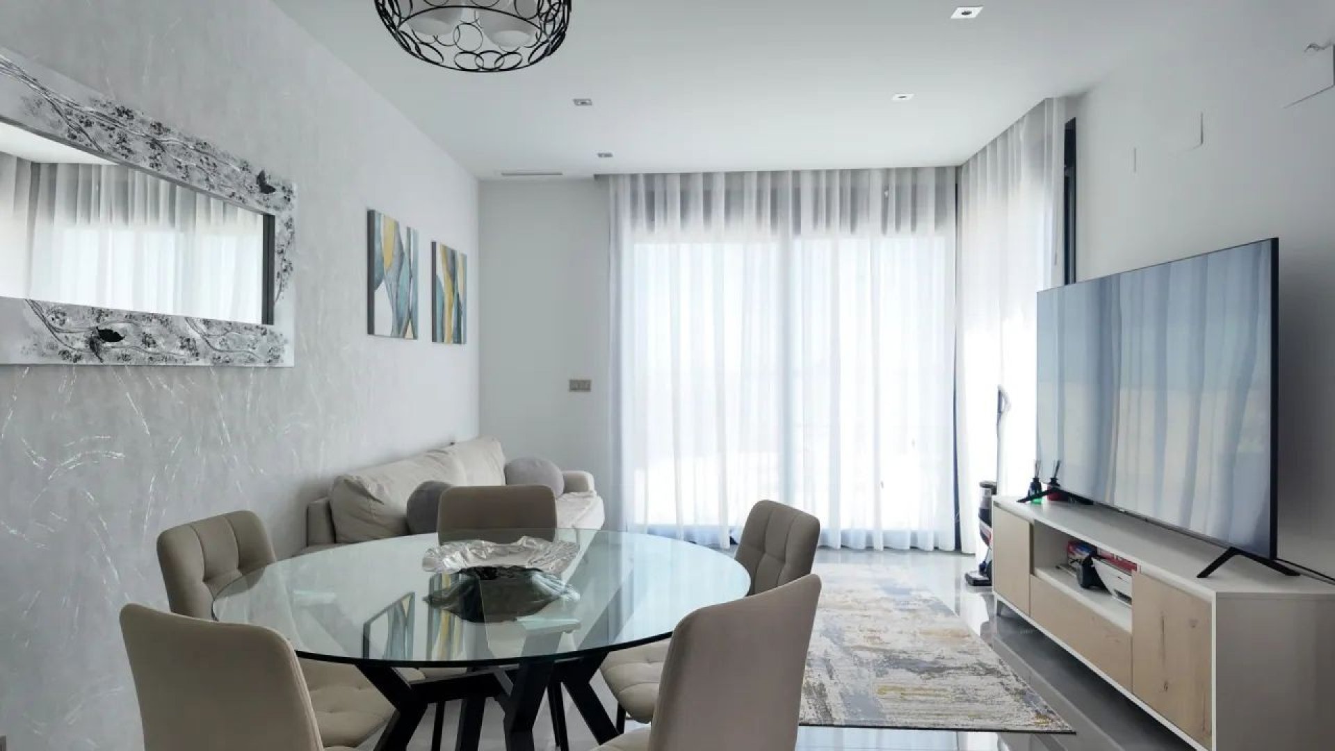 Resale - Villa -
Torrevieja - Los Balcones