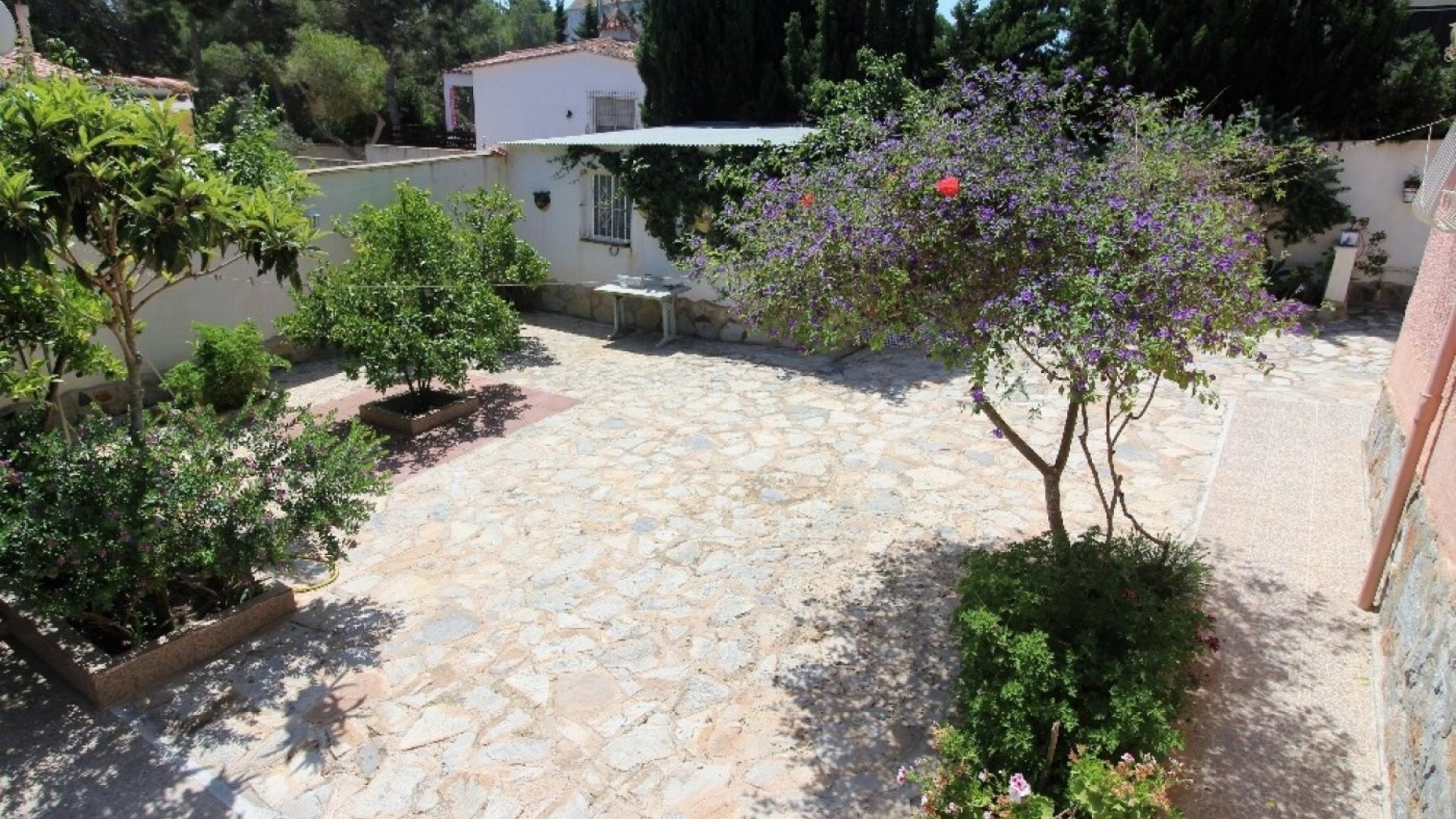 Resale - Villa -
Torrevieja - Los Balcones