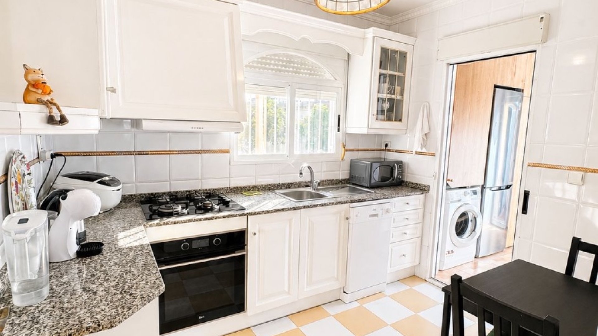Resale - Villa -
Torrevieja - Nueva Torrevieja