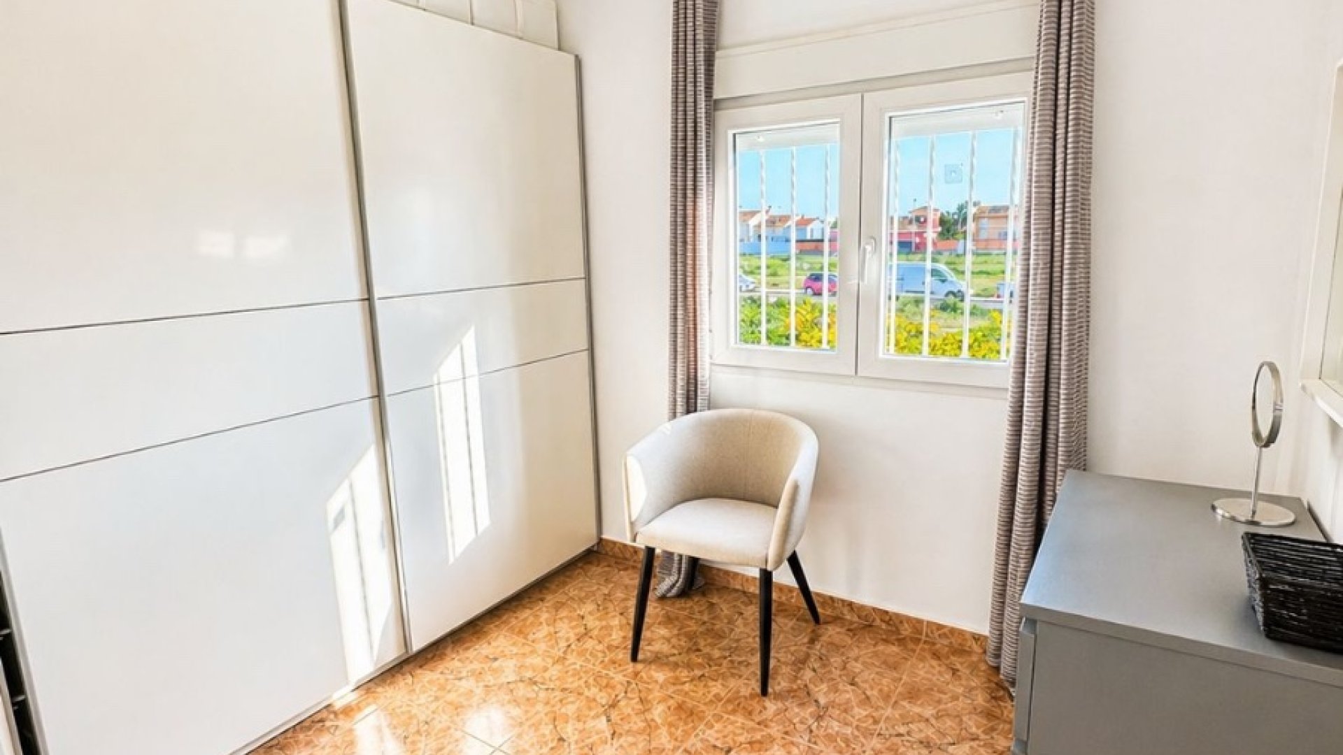 Resale - Villa -
Torrevieja - Nueva Torrevieja