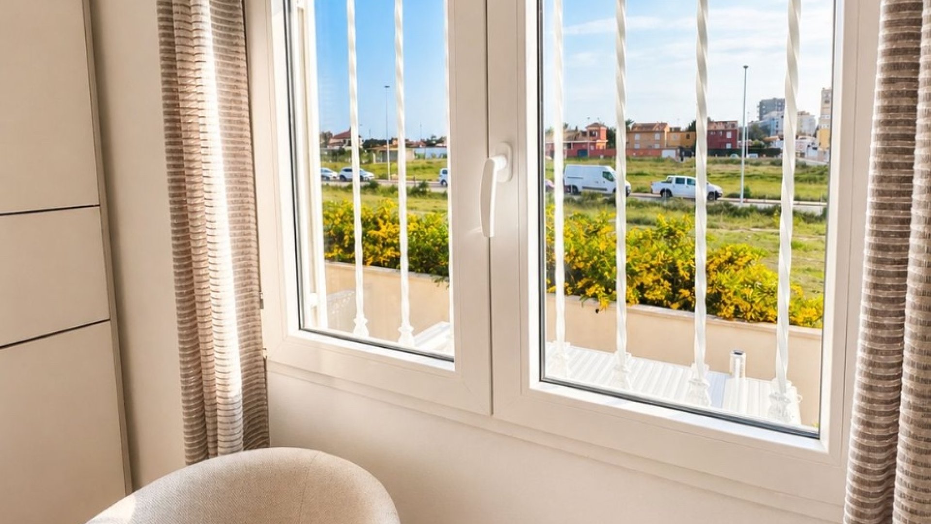 Resale - Villa -
Torrevieja - Nueva Torrevieja