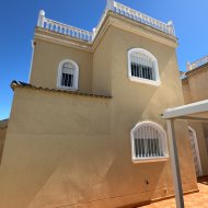 Resale - Villa -
Torrevieja - Nueva Torrevieja