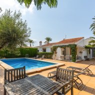 Resale - Villa -
Torrevieja - Playa Los Locos