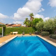 Resale - Villa -
Torrevieja - Playa Los Locos