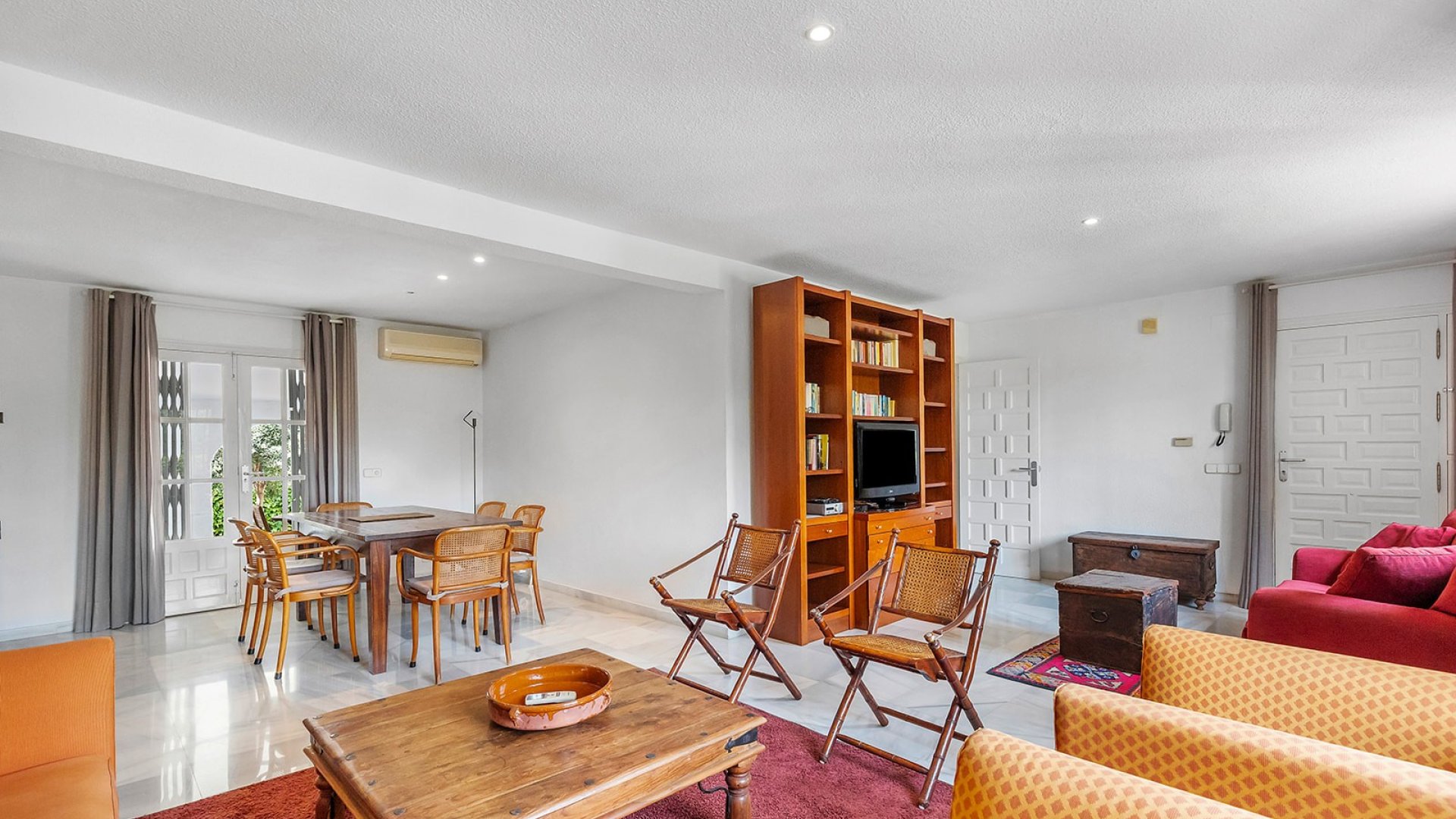 Resale - Villa -
Torrevieja - Playa Los Locos