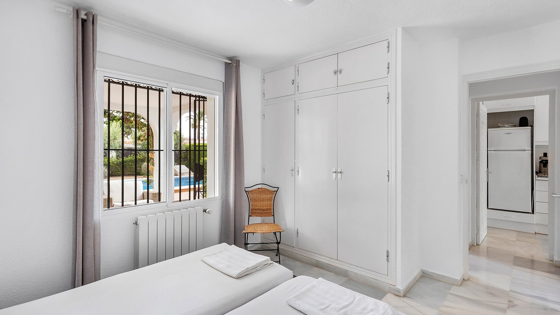 Resale - Villa -
Torrevieja - Playa Los Locos