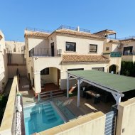 Resale - Villa -
Torrevieja - Sector 25