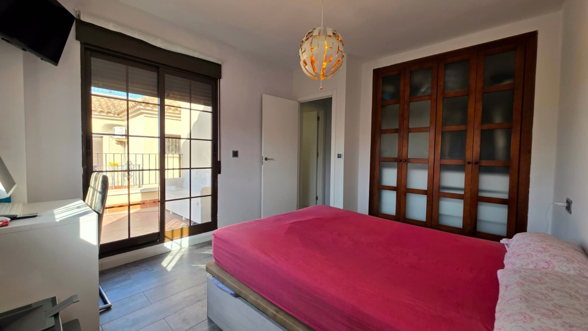 Resale - Villa -
Torrevieja - Sector 25