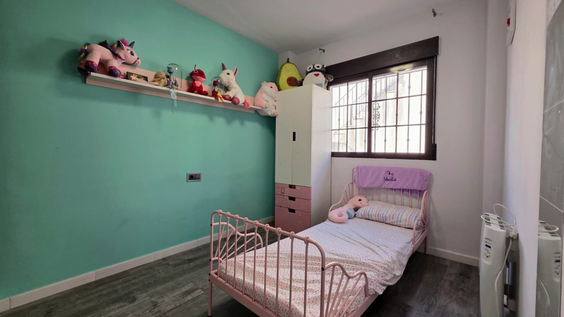 Resale - Villa -
Torrevieja - Sector 25