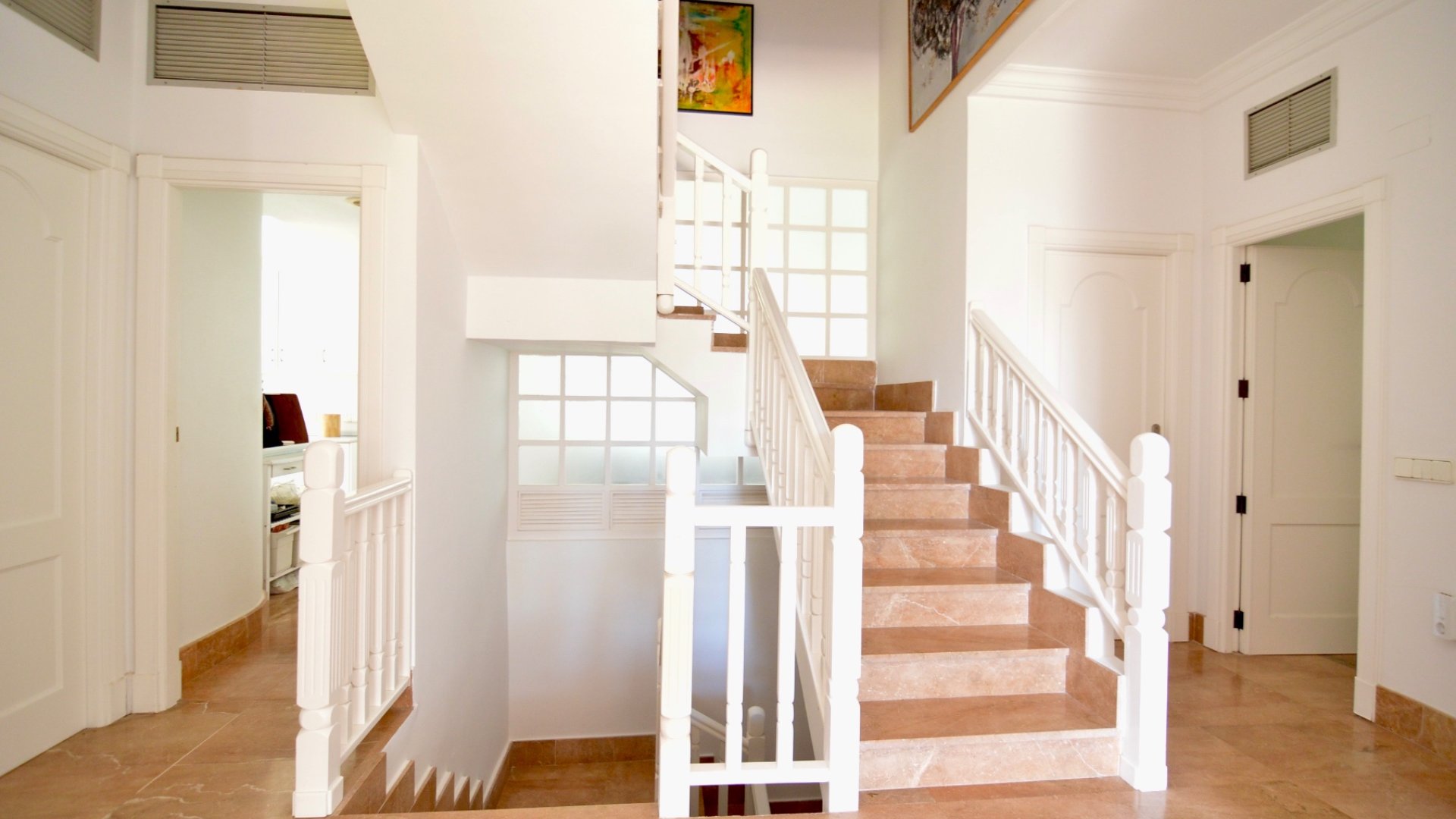 Resale - Villa -
Torrevieja - Torreta Florida