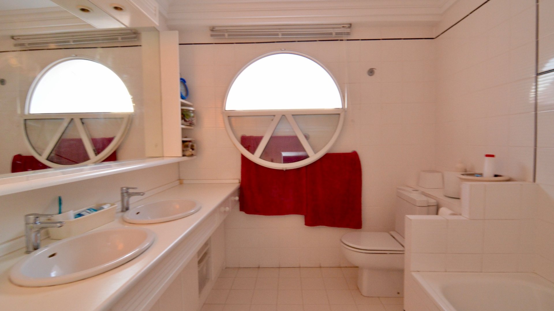 Resale - Villa -
Torrevieja - Torreta Florida