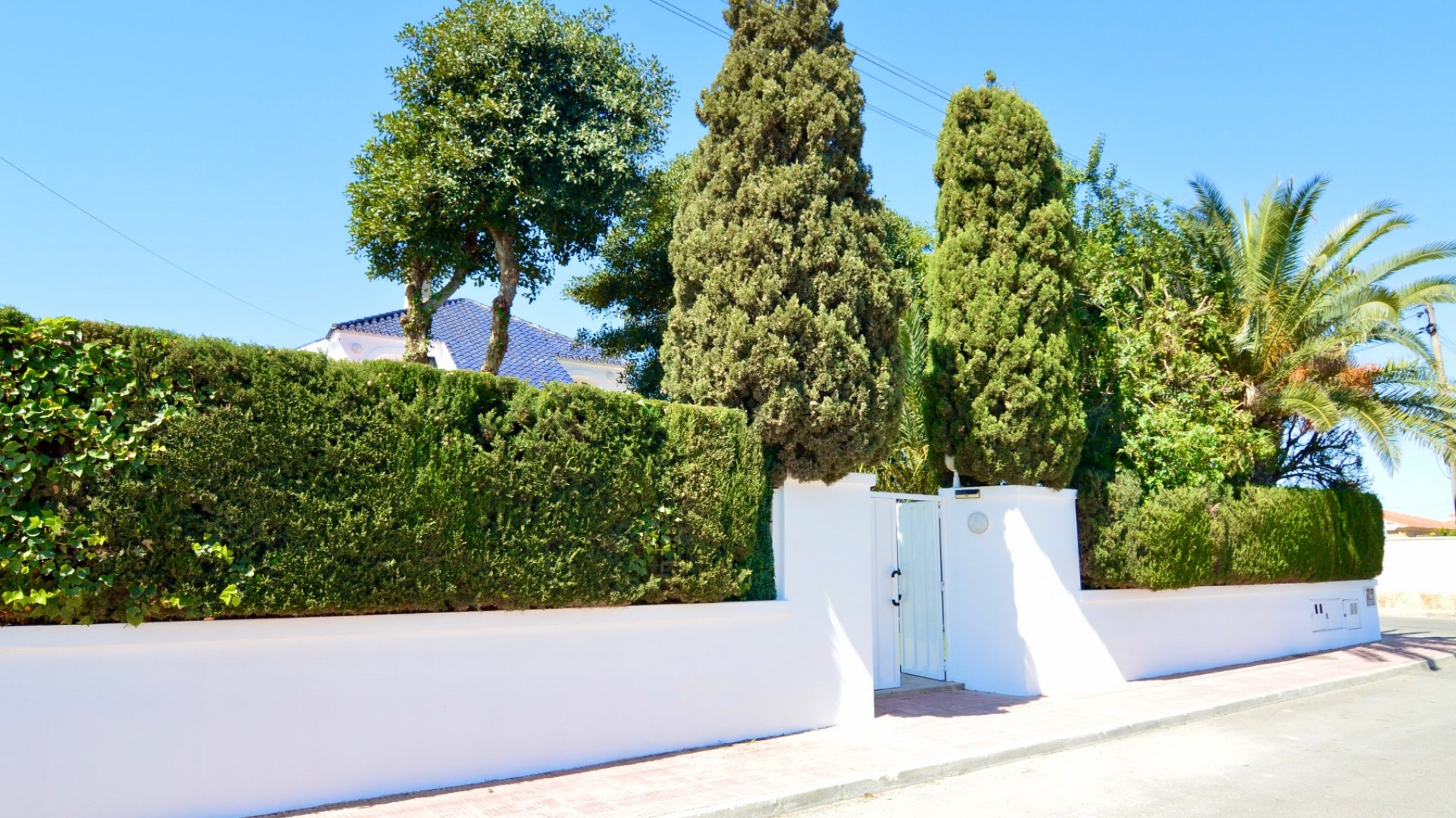 Resale - Villa -
Torrevieja - Torreta Florida