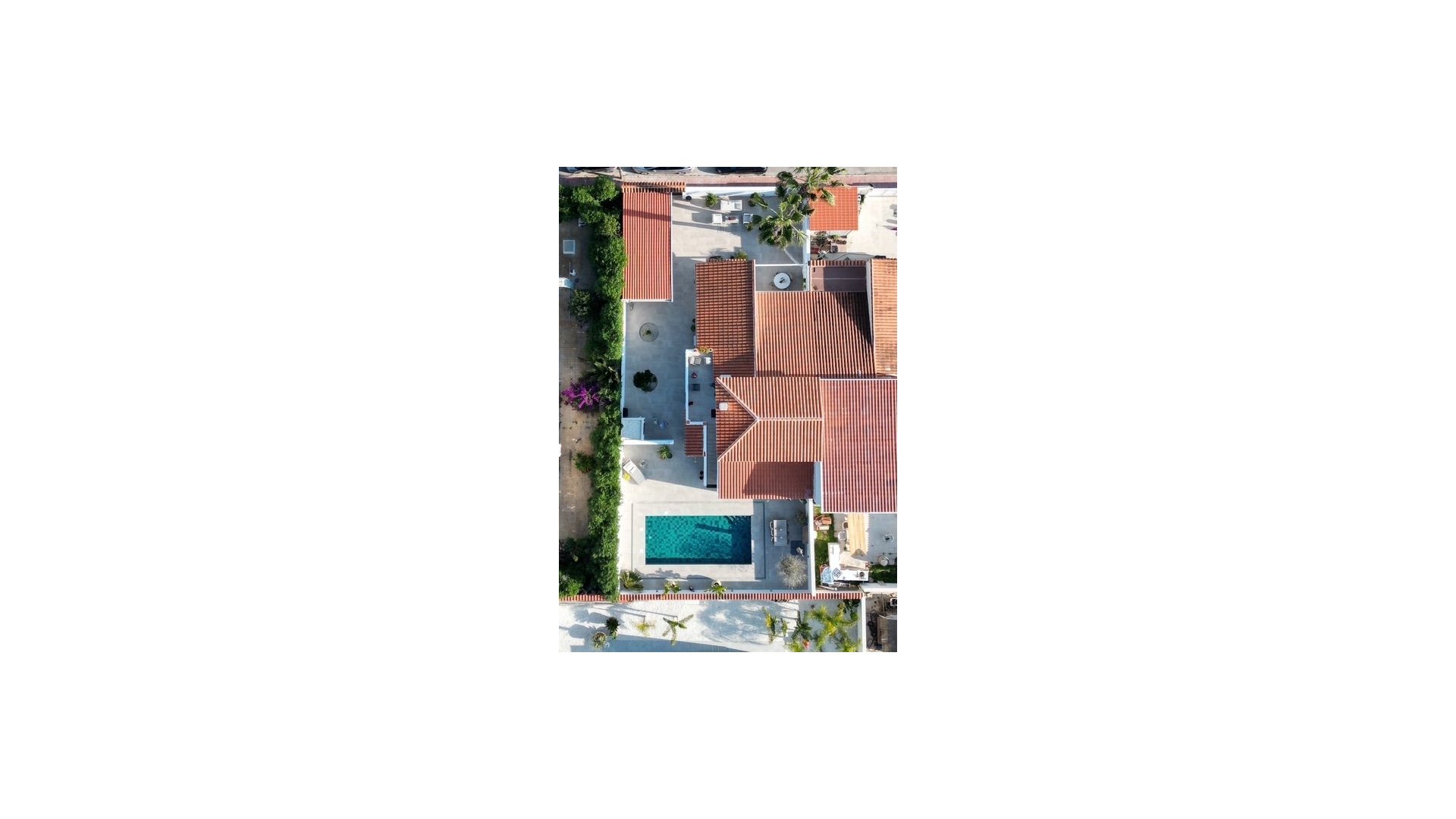 Resale - Villa -
Torrevieja - Torreta Florida