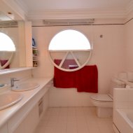 Resale - Villa -
Torrevieja - Torreta