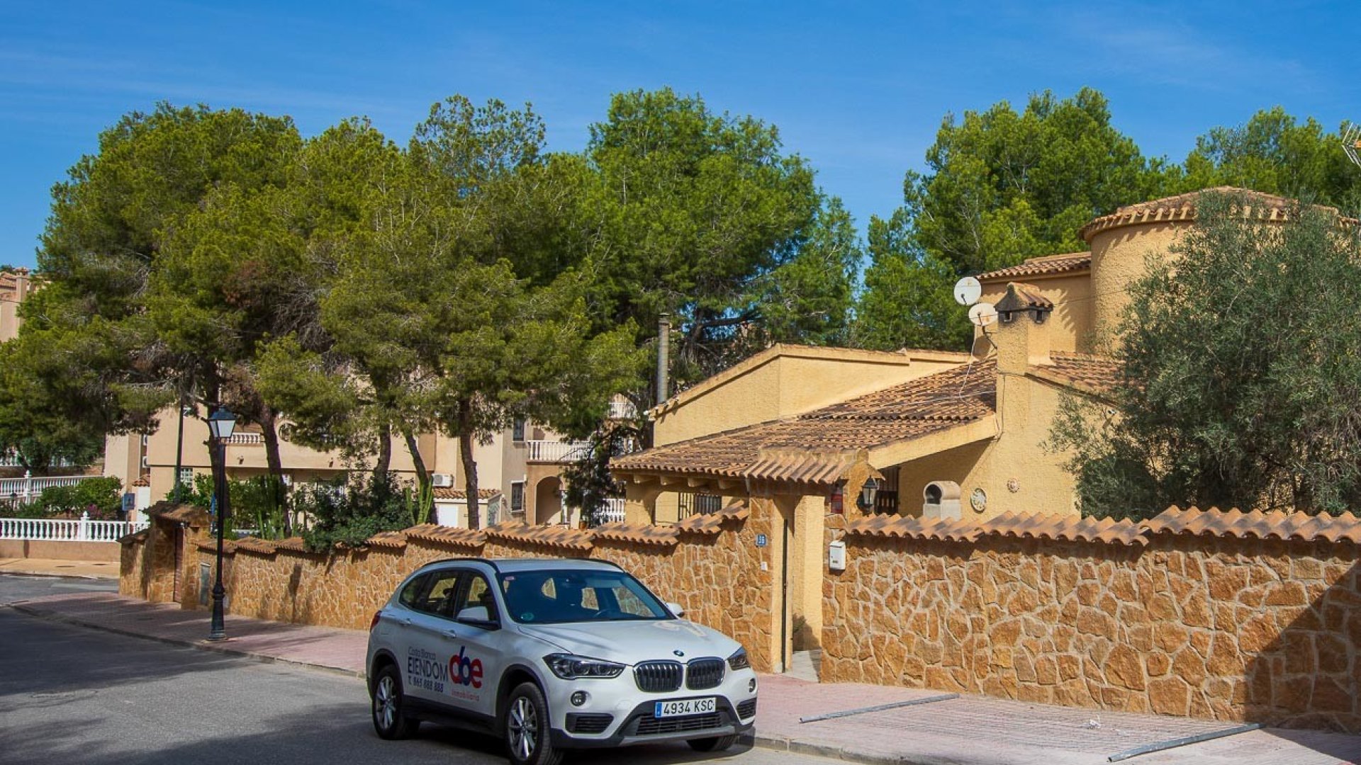 Resale - Villa -
Villamartín - Las Filipinas