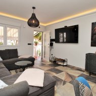 Resale - Villa -
Villamartín - Las Violetas