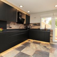 Resale - Villa -
Villamartín - Las Violetas