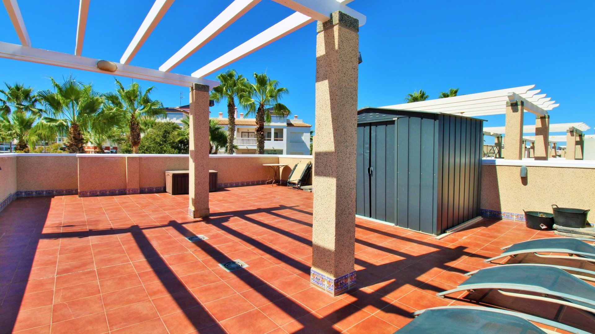 Resale - Villa -
Villamartín - Las Violetas