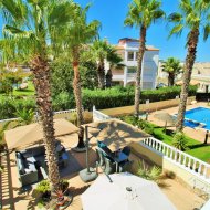 Resale - Villa -
Villamartín - Las Violetas