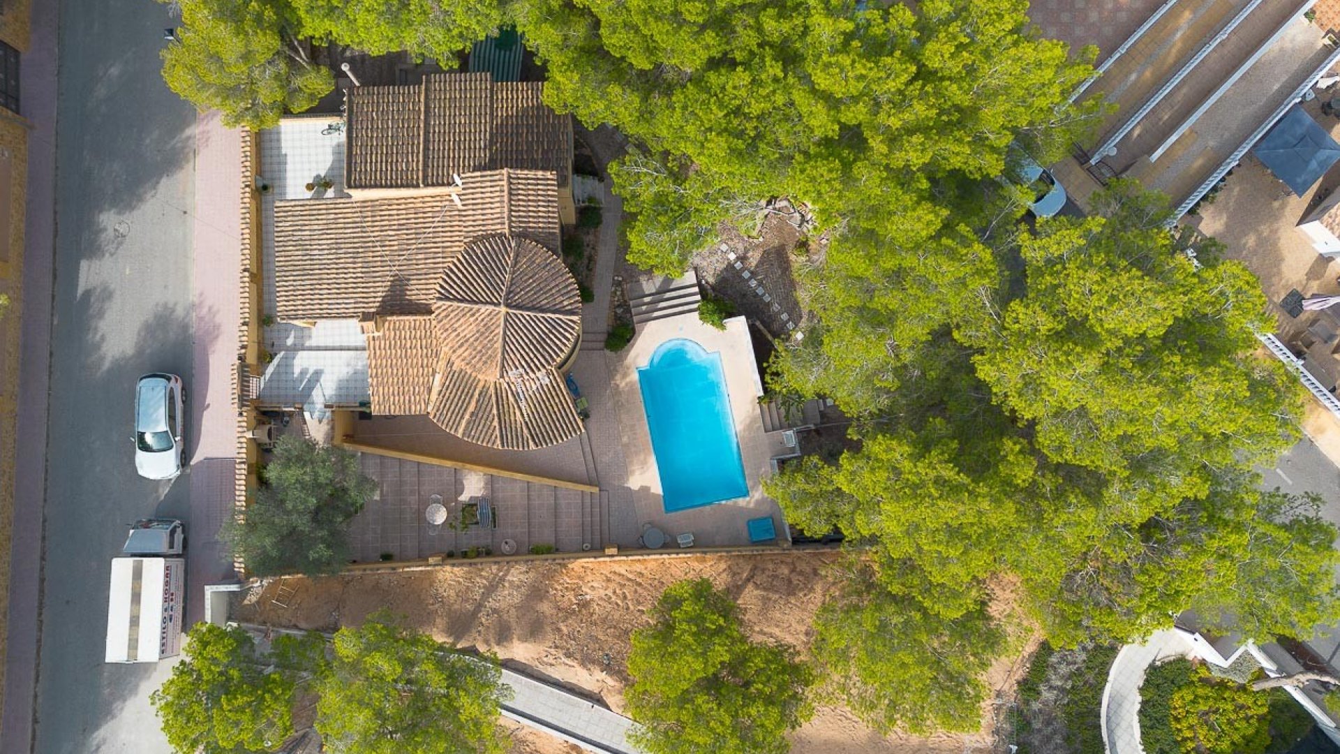 Resale - Villa -
Villamartín - Res. Las Filipinas