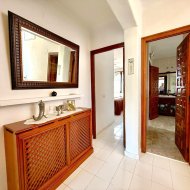 Resale - Villa -
Villamartín