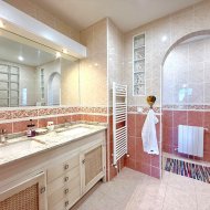 Resale - Villa -
Villamartín