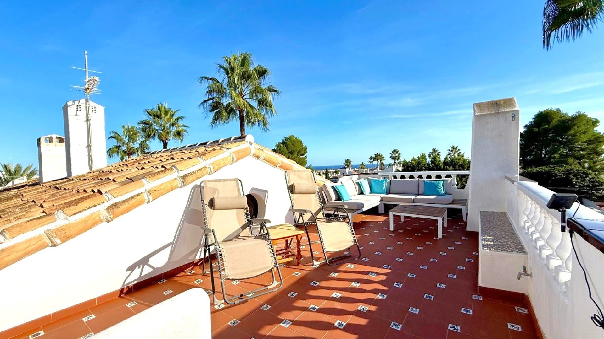 Resale - Villa -
Villamartín