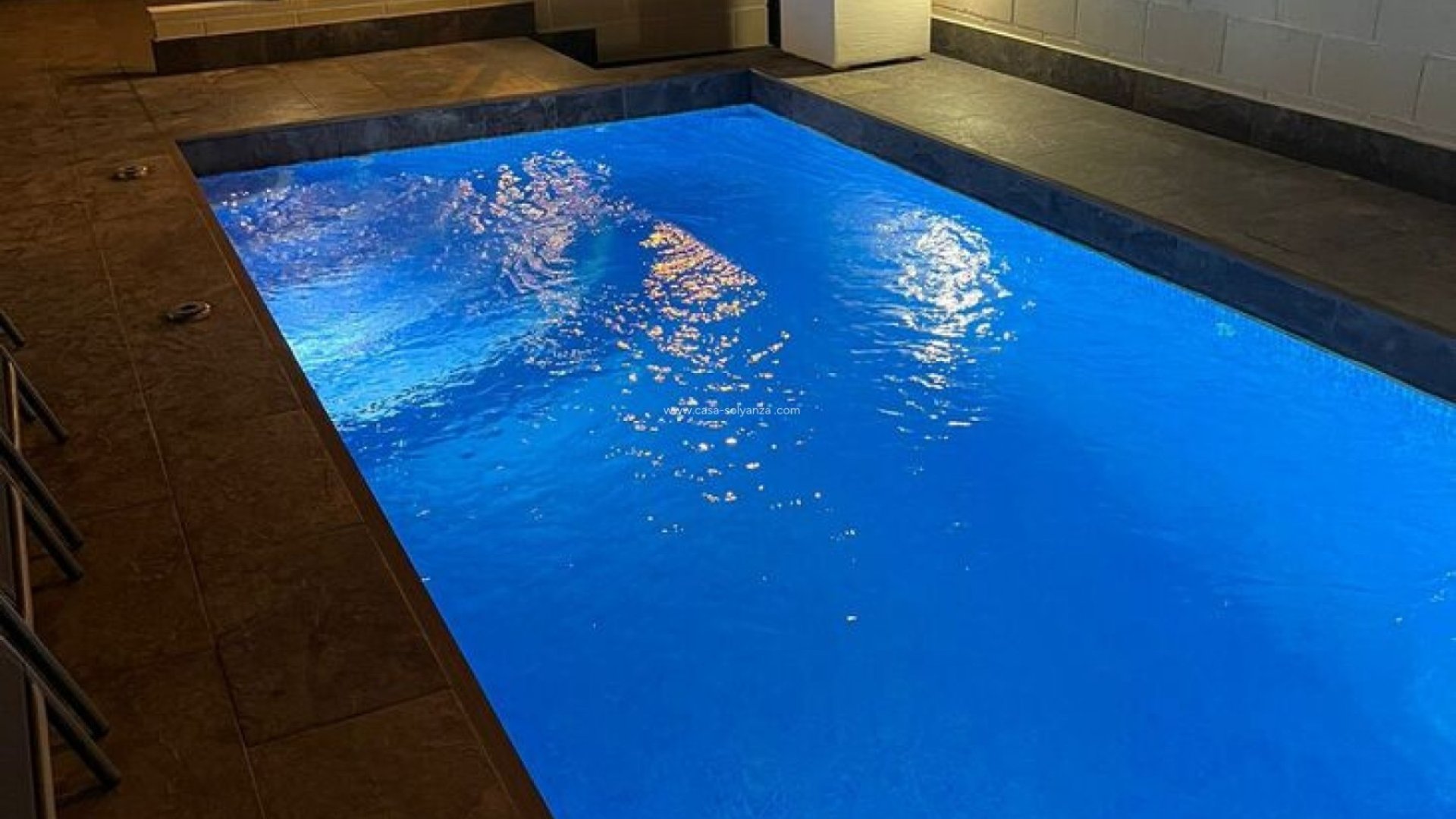 Resale - Villa -
Villamartín