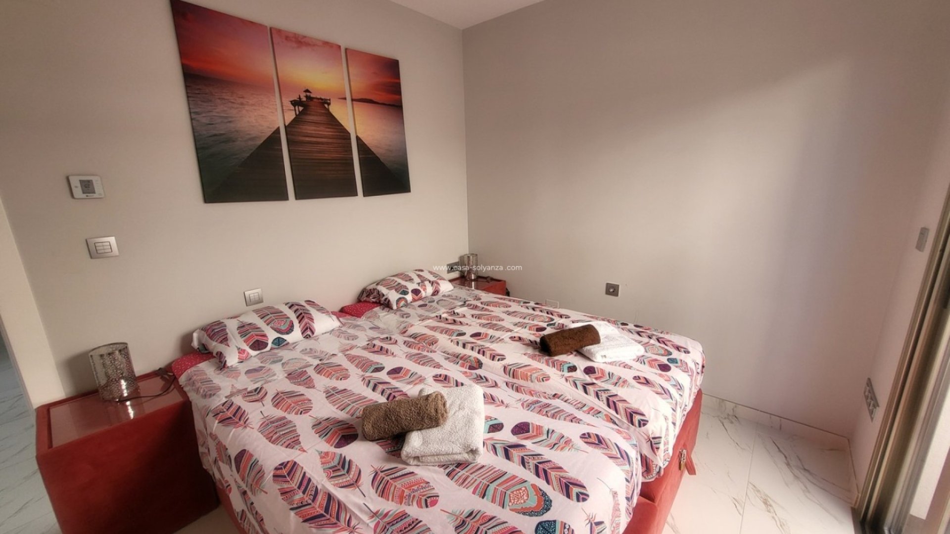 Resale - Villa -
Villamartín