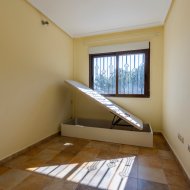 Resale - Villa -
Villamartín