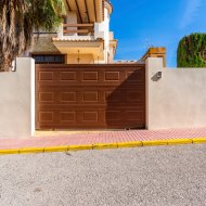Resale - Villa -
Villamartín