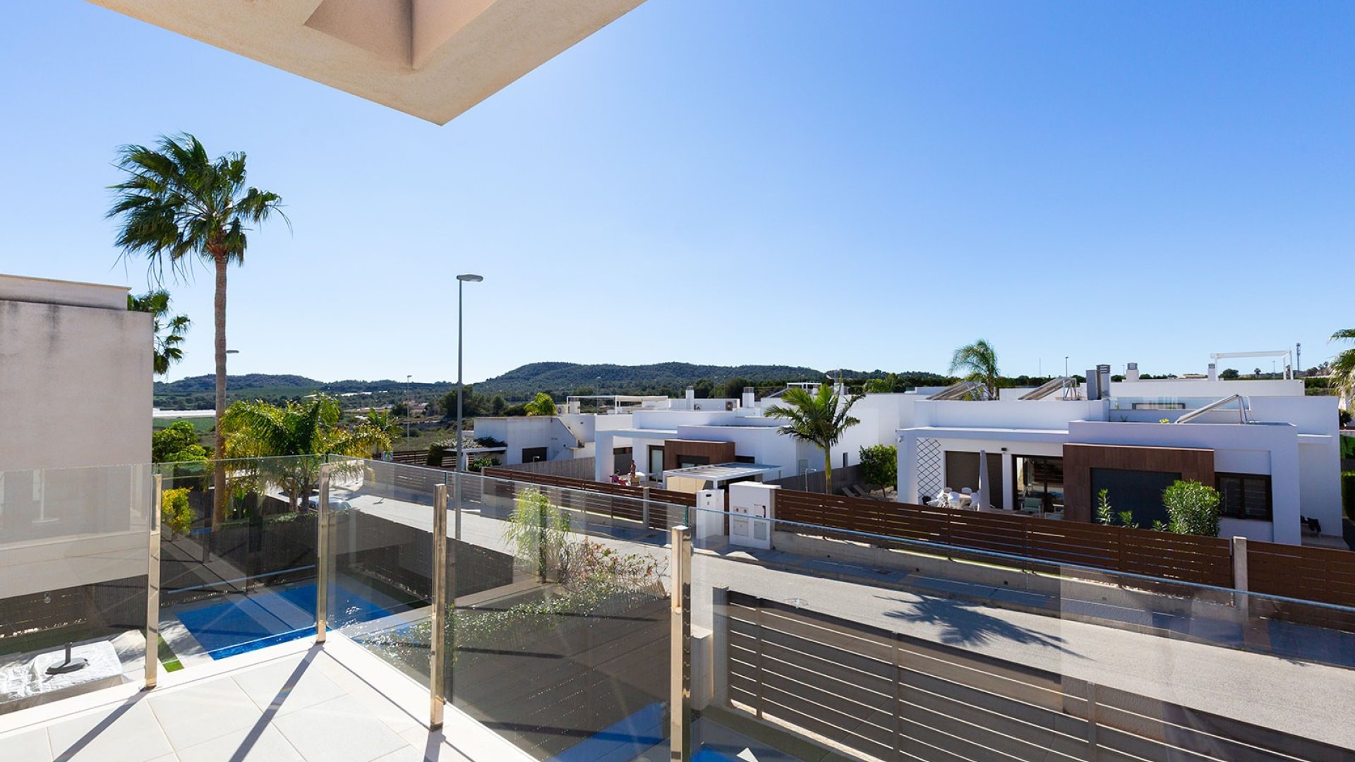 Resale - Villa -
Vistabella